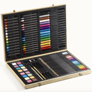 coffret de dessin et peinture djeco avec 88 pièces